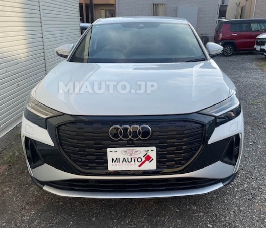 Audi Q4 E-tron  Q4