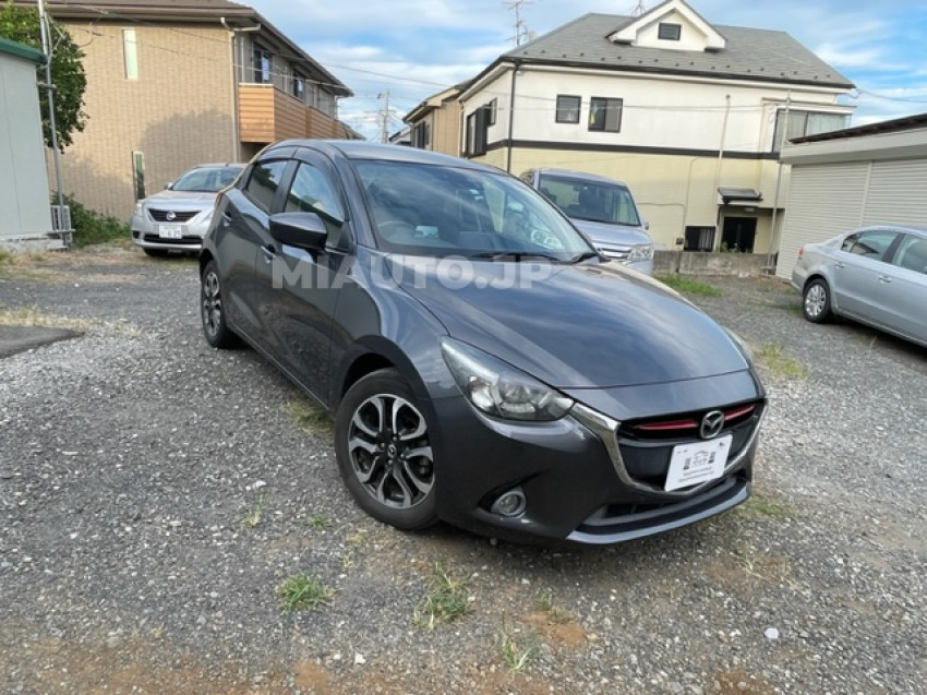 Mazda Demio 2014